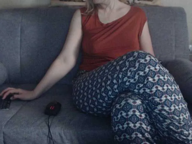 Live sex webcam photo for Sevilay #273324523