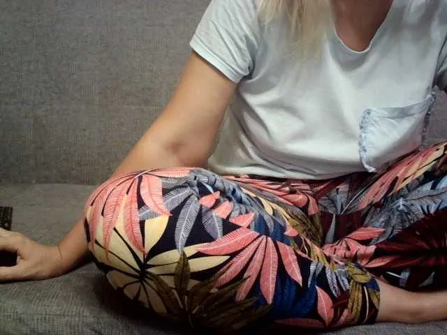 Live sex webcam photo for Sevilay #276035357