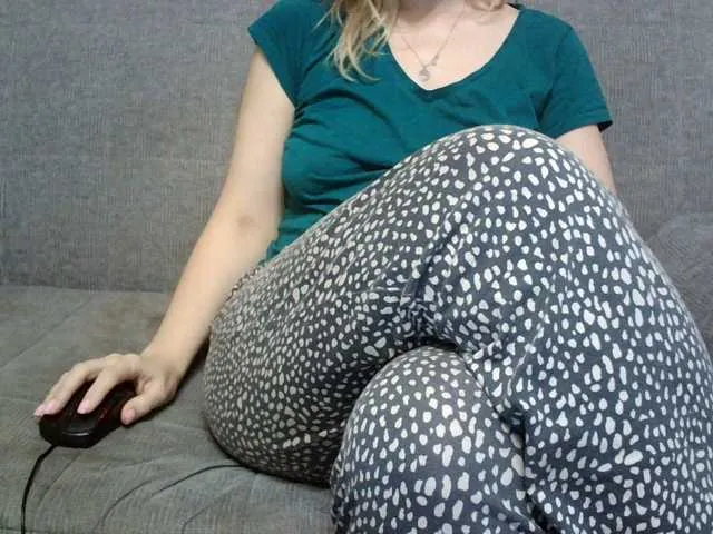 Live sex webcam photo for Sevilay #291382947