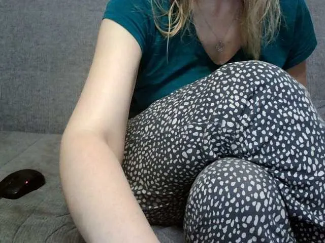 Live sex webcam photo for Sevilay #291390062