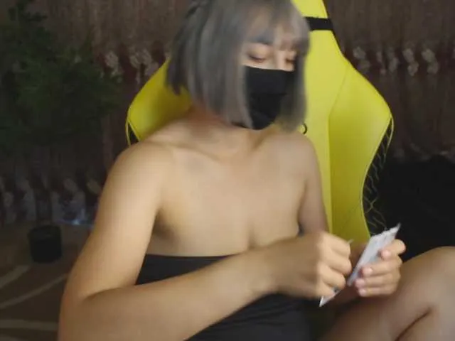 Live sex webcam photo for SexLove12001 #291174118