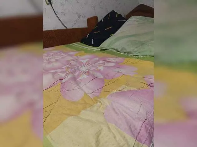 Live sex webcam photo for SexPara696969 #291807488