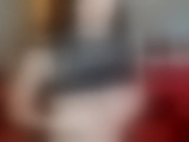 Live sex webcam photo for SexQueen11 #292564405