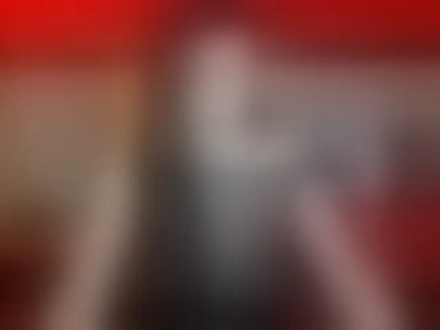 Live sex webcam photo for SexQueen11 #293214500