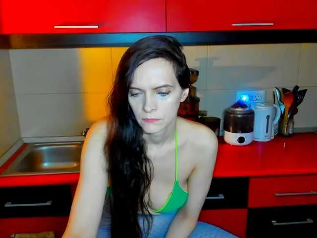 Live sex webcam photo for SexQueen11 #293249808