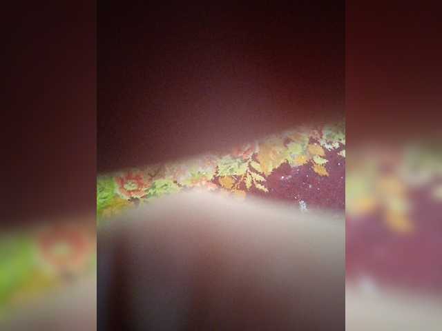 Live sex webcam photo for Sexibi777 #274573053