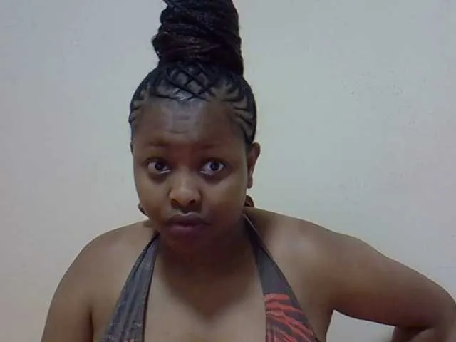 Live sex webcam photo for Sexiebonie7 #277492334
