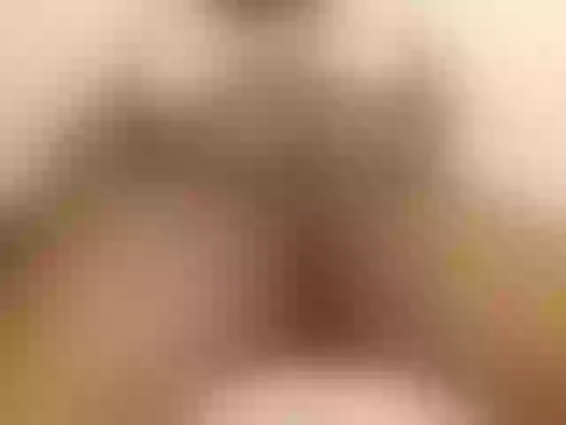 Live sex webcam photo for Sexiemama #291243821