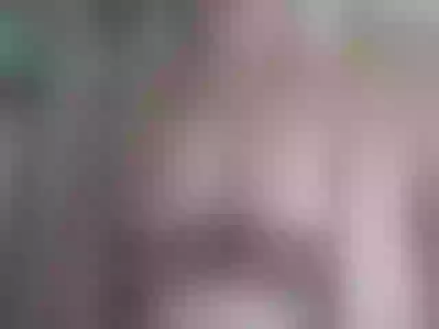 Live sex webcam photo for SexiestJess45 #275974958