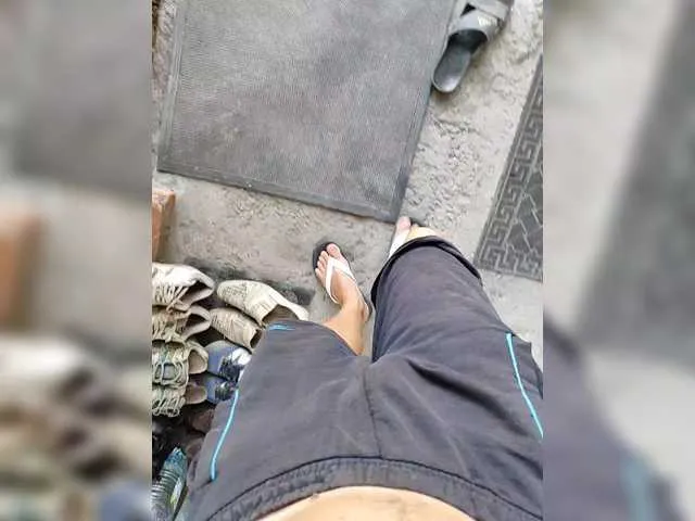 Live sex webcam photo for Sexmenaa #289506040
