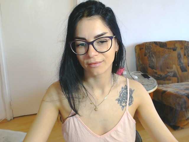 Live sex webcam photo for Sexmilfxx #277866109