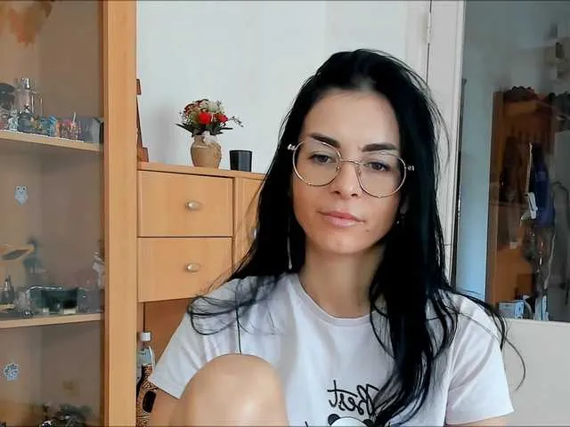 Live sex webcam photo for Sexmilfxx #291136791