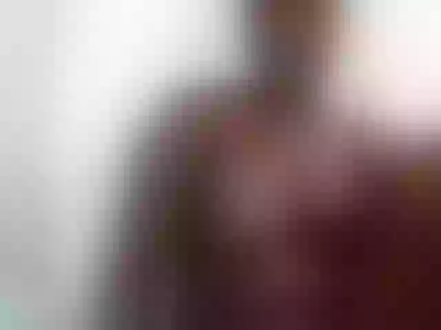 Live sex webcam photo for Sexxieebony20 #271993086