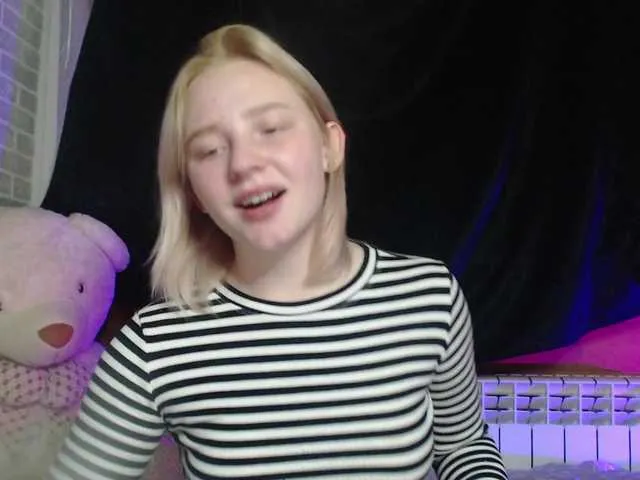 Live sex webcam photo for Sexxy-lexy #276448022