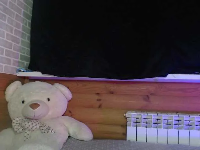 Live sex webcam photo for Sexxy-lexy #276491227