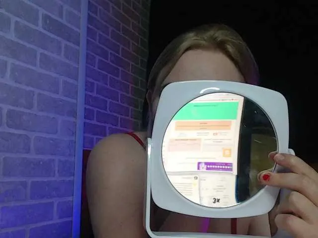 Live sex webcam photo for Sexxy-lexy #276816957