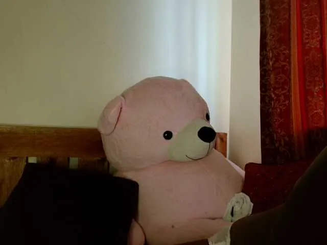 Live sex webcam photo for Sexxy-pretty24 #290380950