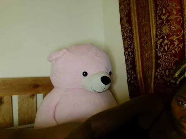 Live sex webcam photo for Sexxy-pretty24 #290423009