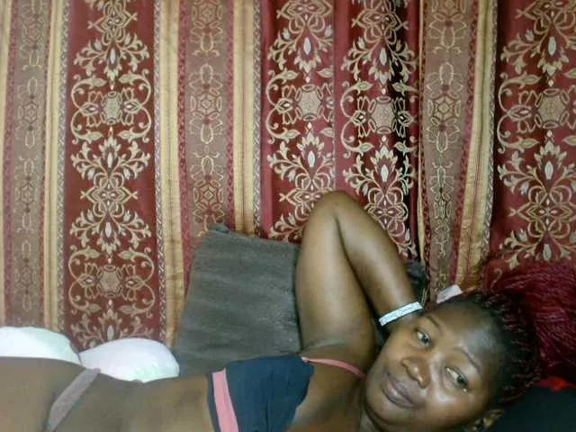 Live sex webcam photo for Sexxy-pretty24 #290966082