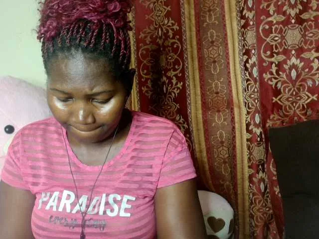 Live sex webcam photo for Sexxy-pretty24 #291058733