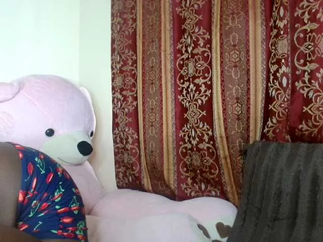 Live sex webcam photo for Sexxy-pretty24 #291069776