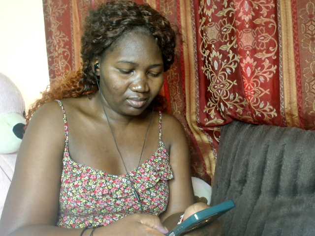 Live sex webcam photo for Sexxy-pretty24 #291260001