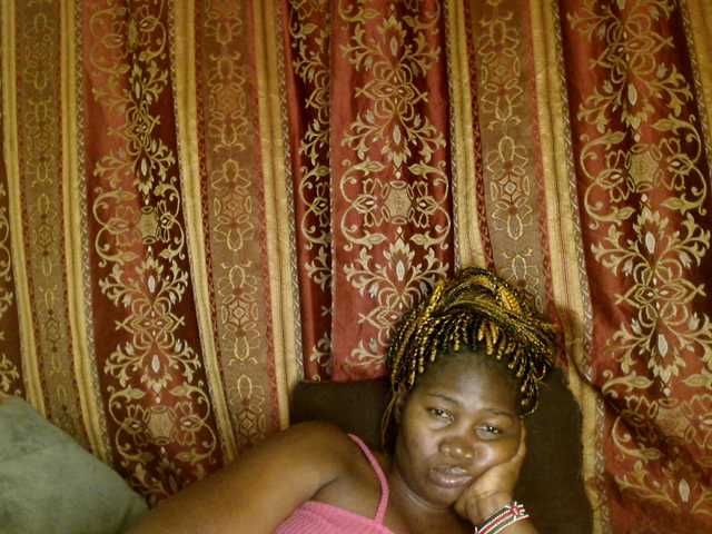 Live sex webcam photo for Sexxy-pretty24 #291589389