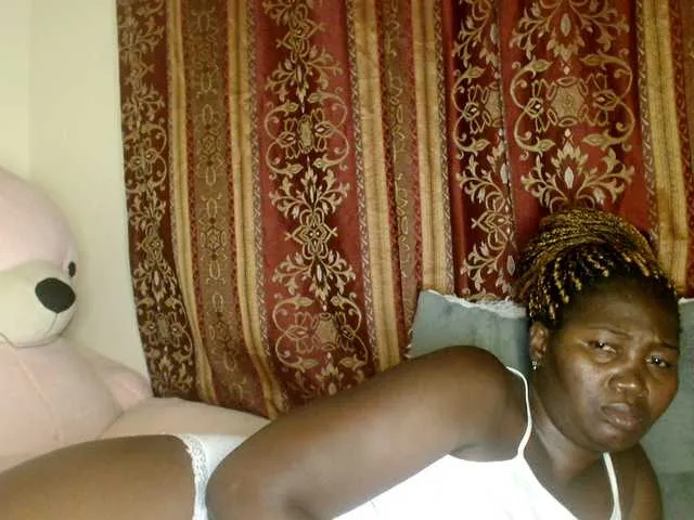 Live sex webcam photo for Sexxy-pretty24 #291745938