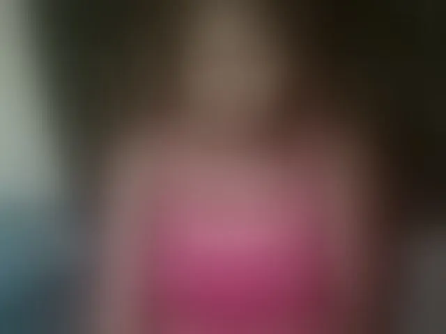 Live sex webcam photo for Sexxy-pretty24 #293785366