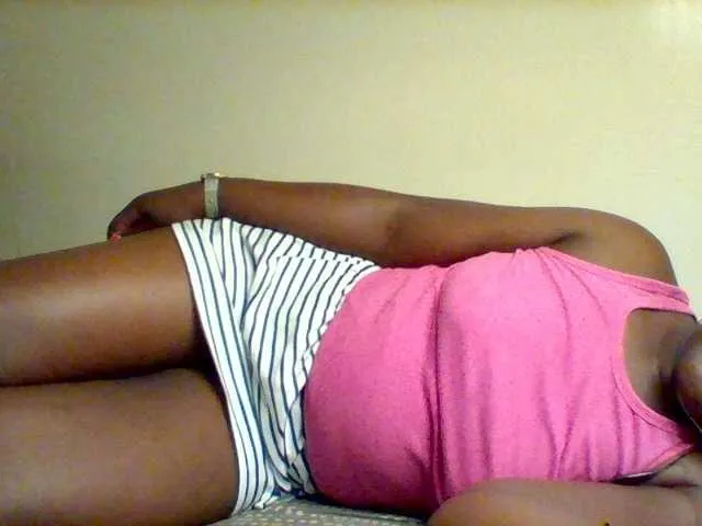 Live sex webcam photo for Sexxy-slim-honey #292601271