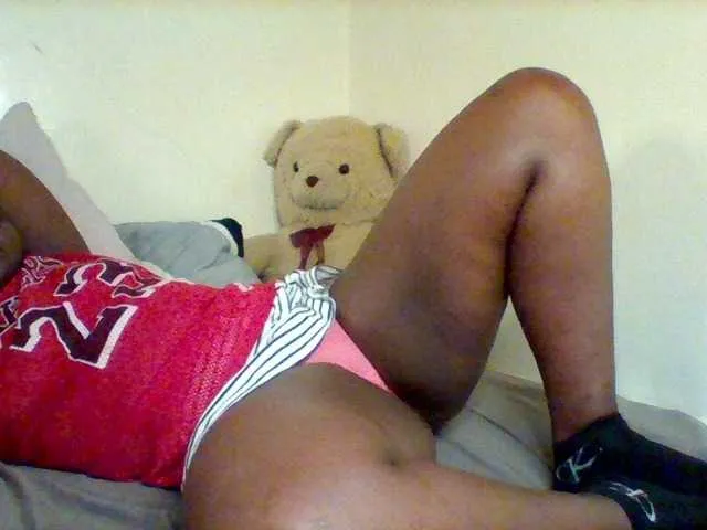 Live sex webcam photo for Sexxy-slim-honey #292791934