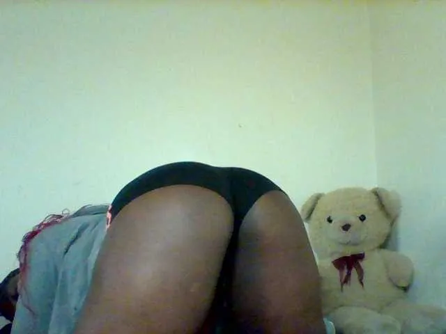 Live sex webcam photo for Sexxy-slim-honey #292998726