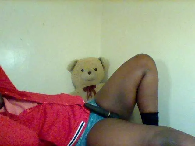 Live sex webcam photo for Sexxy-slim-honey #293453830