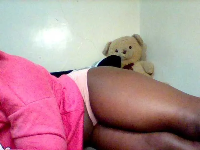 Live sex webcam photo for Sexxy-slim-honey #294012334
