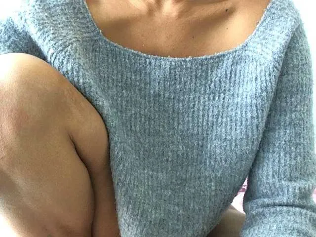 Live sex webcam photo for SexxyAs #276019954