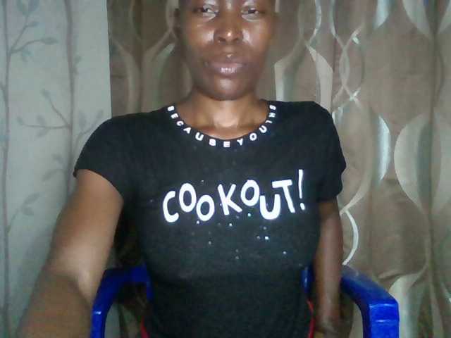 Live sex webcam photo for Sexxycandy #291111401