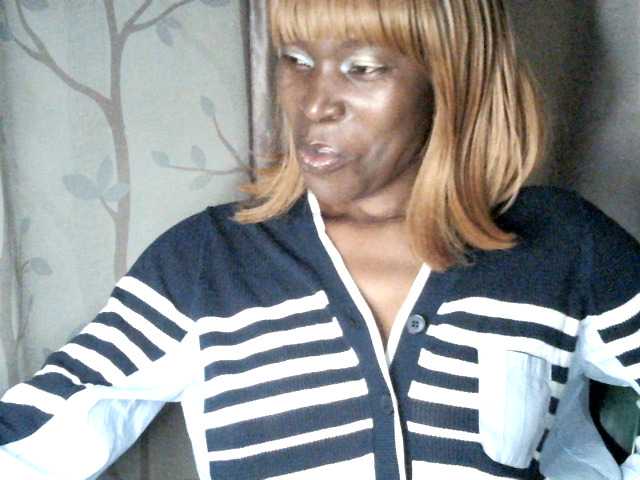 Live sex webcam photo for Sexxycandy #292169051