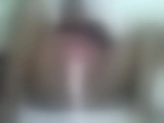 Live sex webcam photo for Sexxydivey1 #293037843