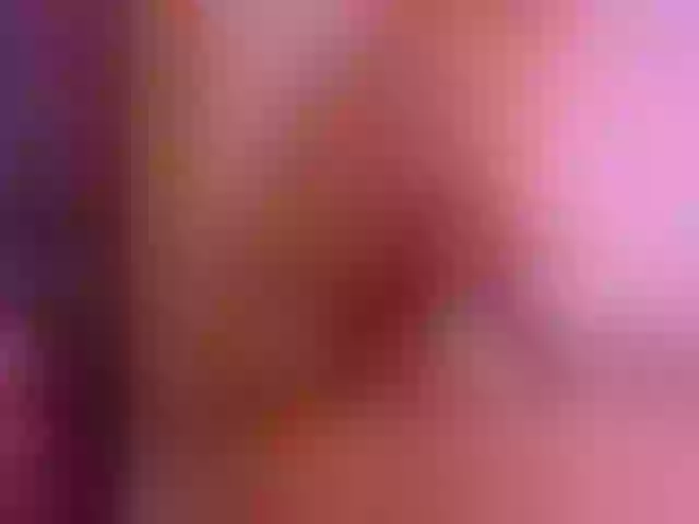 Live sex webcam photo for Sexxyerin #285827804