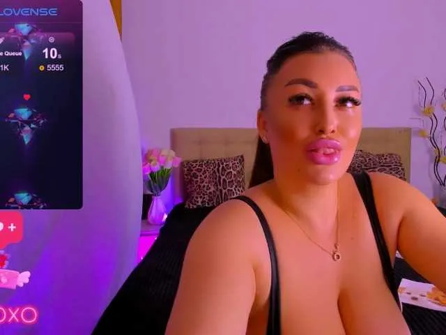 Live sex webcam photo for Sexxyerin #289443030
