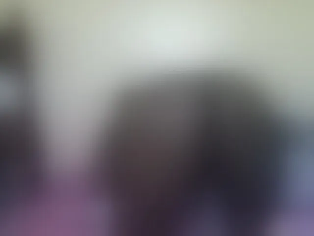Live sex webcam photo for Sexxyladies #292697300