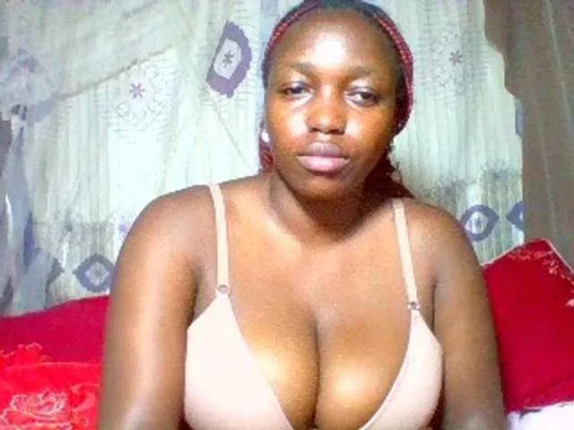 Live sex webcam photo for Sexxyladies #293820593