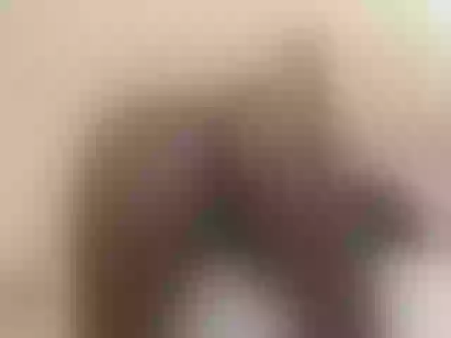 Live sex webcam photo for Sexxypetite #276402185