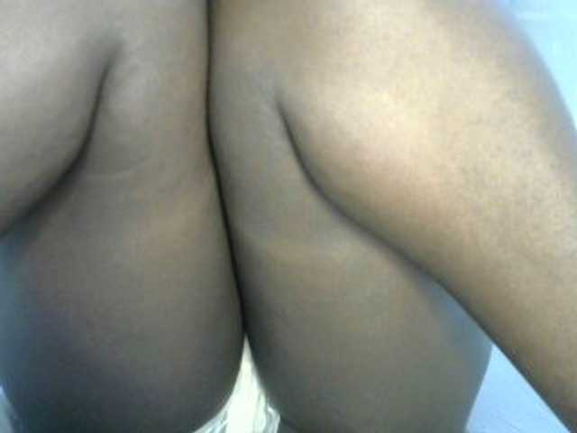 Live sex webcam photo for Sexxywetpussy #277759644