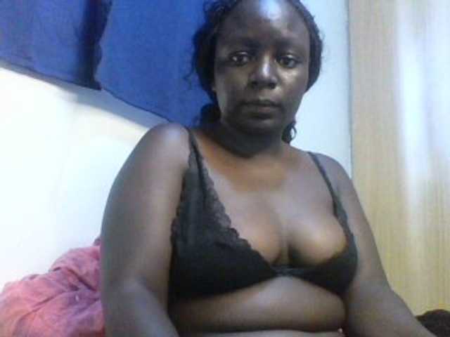 Live sex webcam photo for Sexxywetpussy #277912506