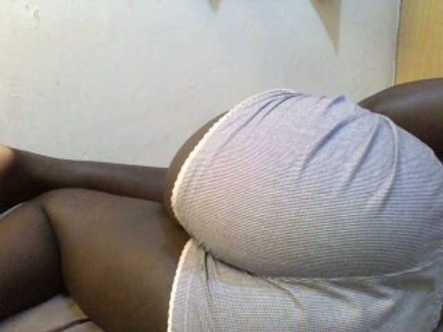 Live sex webcam photo for Sexxywetpussy #278031743