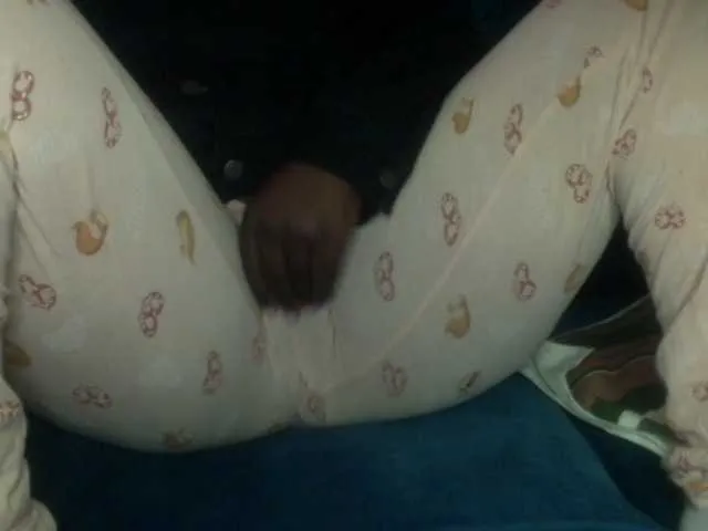 Live sex webcam photo for Sexxywetpussy #291444962