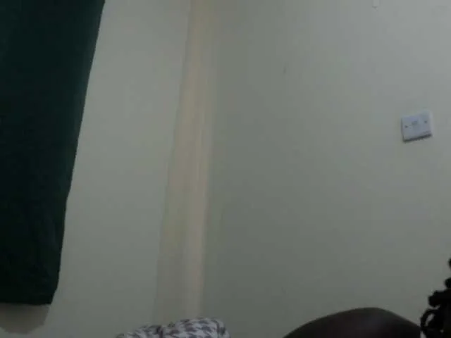 Live sex webcam photo for Sexxywetpussy #291684863