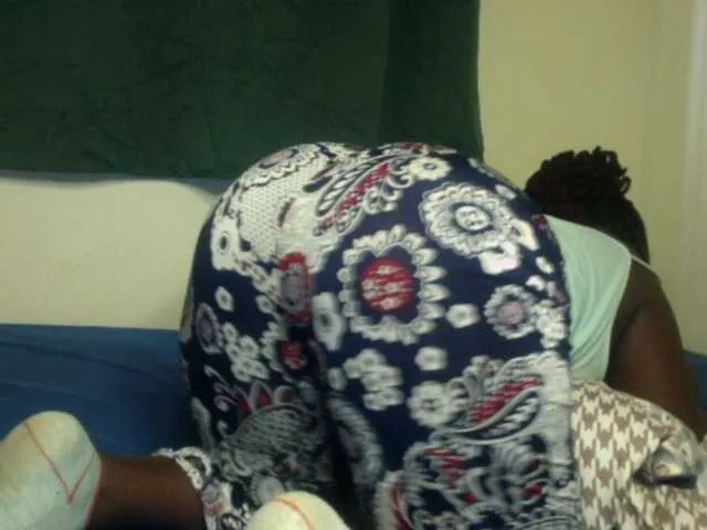 Live sex webcam photo for Sexxywetpussy #291770718