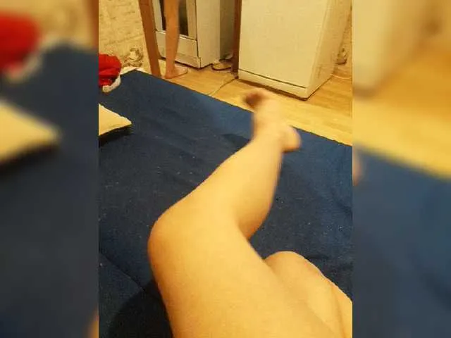 Live sex webcam photo for Sexy-386 #274385225